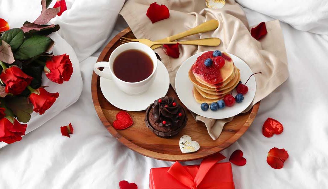 Cámara de Hoteles promociona desayunos, veladas y cenas de San Valentín